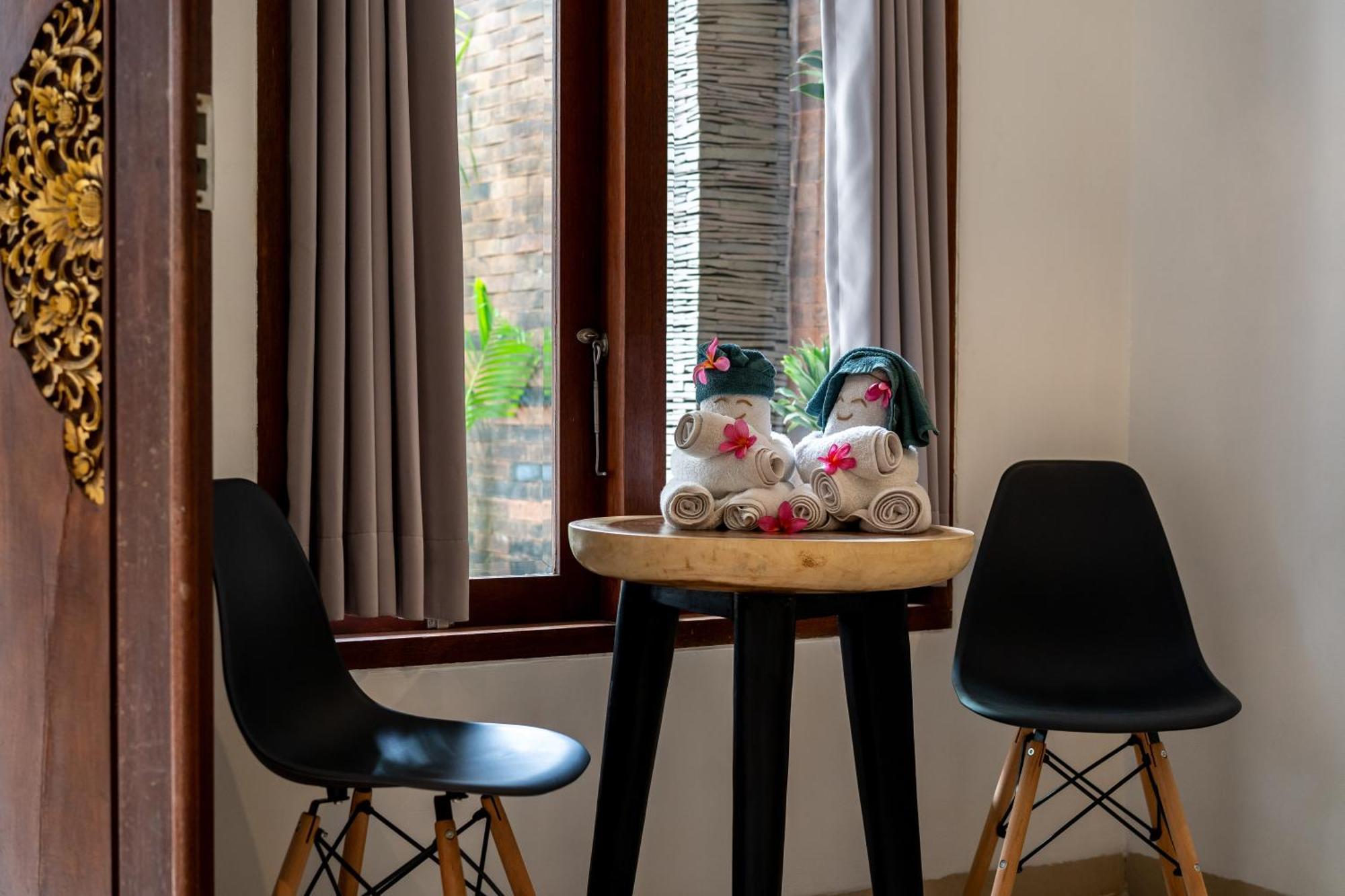 Gelatik Bed And Breakfast Seminyak  Ngoại thất bức ảnh